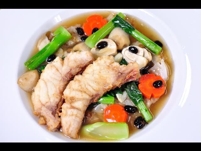 ราดหน้าปลาเต้าซี่ - ภาพที่ 1