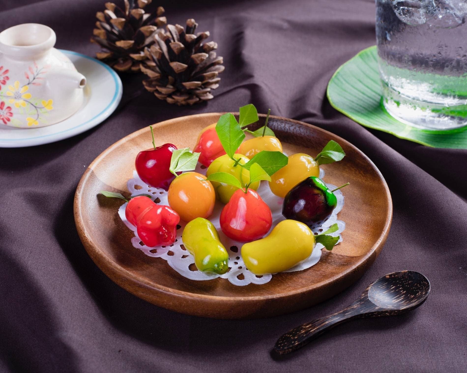 Look Choup Mixed Fruit Marzipan (Kruea Thip) - ภาพที่ 1